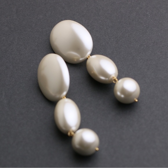 Lele Sadoughi Pearl Linear Bubble Earrings - Picture 7 of 9